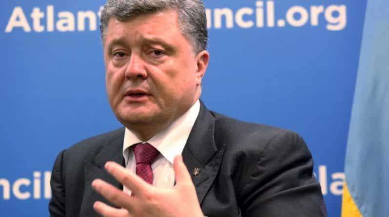 Политика: Украинский президент Порошенко надеется встретиться с Трампом уже в феврале