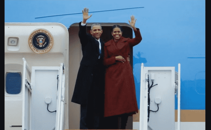 Политика: Видео: Барак Обама покинул Белый дом на военном вертолете