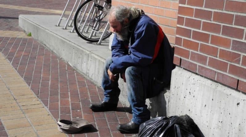 Общество: Бездомных в Нью-Йорке может стать больше
