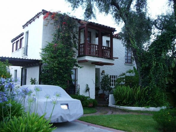 Недвижимость: Все больше одиноких и свободных людей покупают дома в Лос-Анджелесе