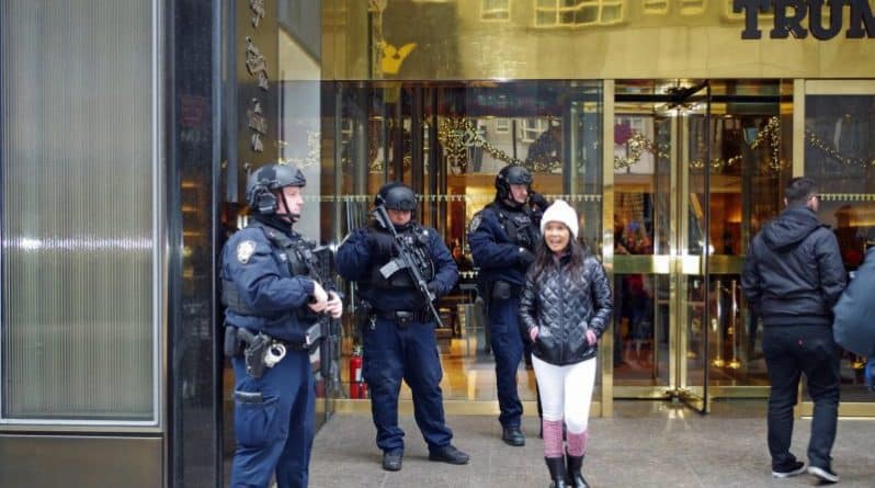 Закон и право: В Нью-Йорке арестованы 11 участников акции протеста