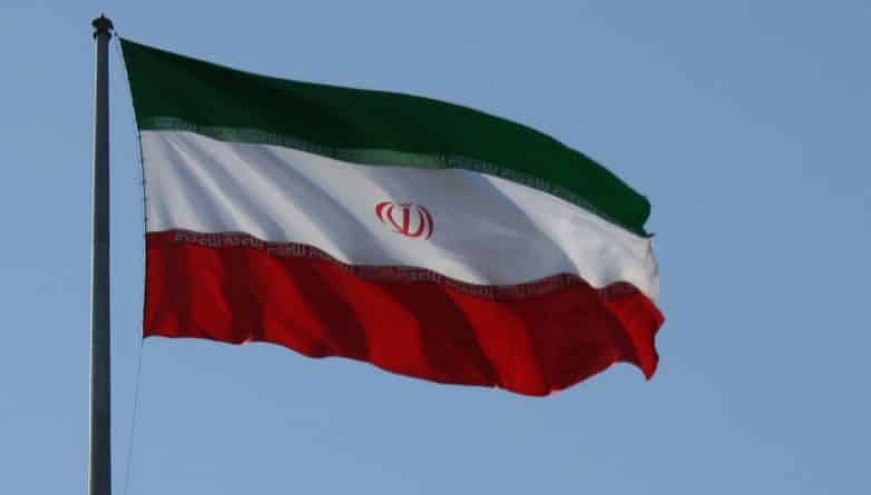 Политика: Иран ввел санкции против 15 американских компаний