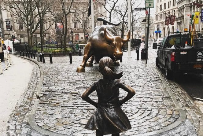 Искусство: На Wall Street появилась новая скульптура, посвященная женской силе