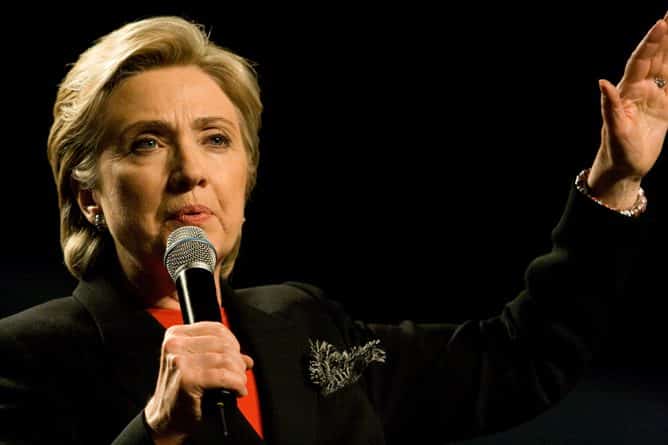 Политика: Хиллари Клинтон намерена вернуться в политику