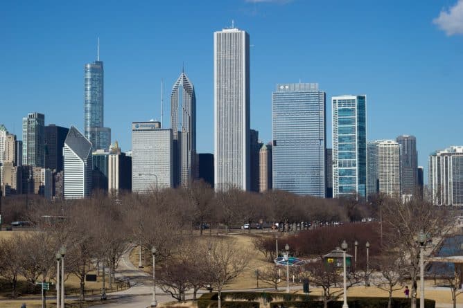 Погода: Чикаго впервые пережил январь и февраль без снега