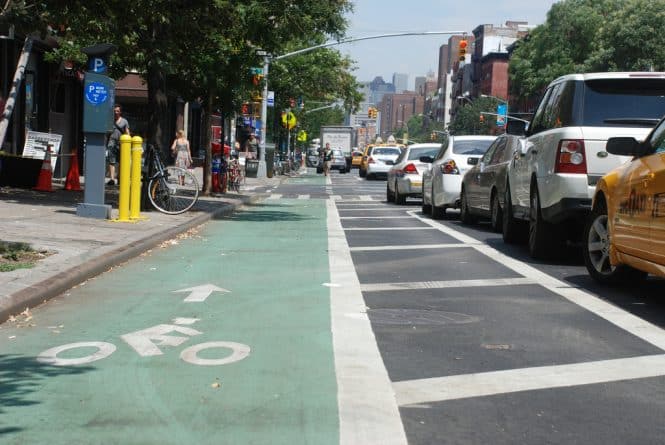 Общество: Нью-Йорк потратит 1,6 миллиарда долларов на усовершенствование дорожной системы
