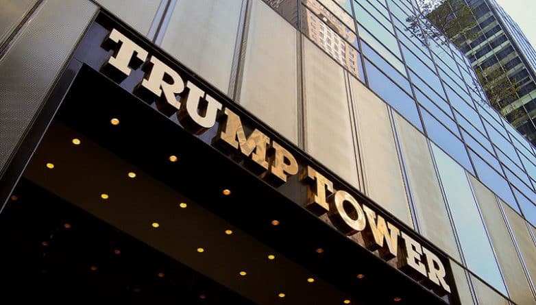 Политика: ФБР устанавливало прослушку в Trump Tower по делу "русской мафии"
