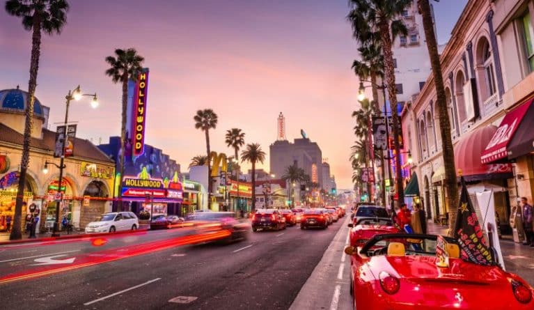 Общество: Ученые определили самые опасные время и место для вождения в Лос-Анджелесе