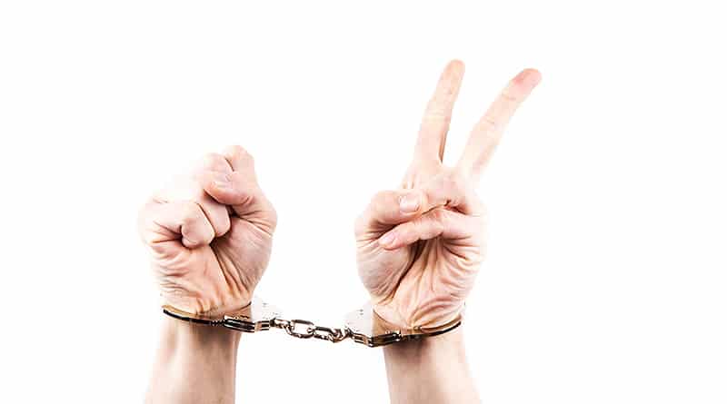 Закон и право: Нововведение: бесплатные юристы для арестованных в Чикаго