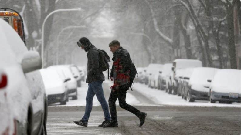 Погода: В Чикаго фиксируется снегопад с «эффектом озера»