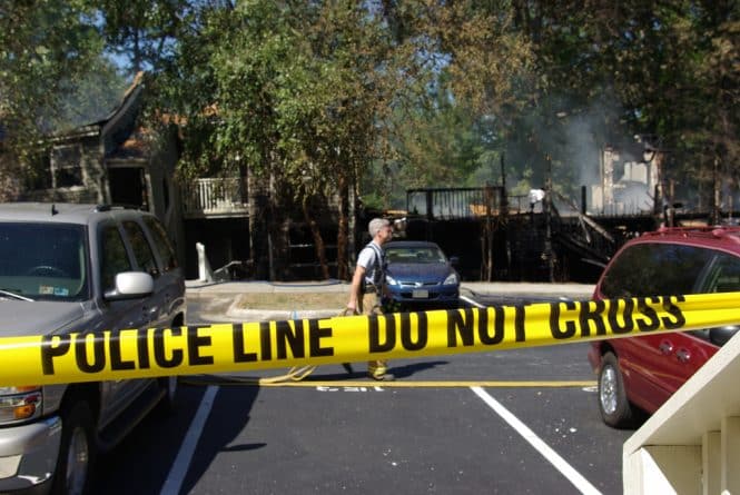 Происшествия: Автомобиль сбил группу пешеходов на церковной стоянке в Калифорнии