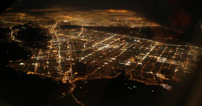 Популярное: Тысячи жителей Лос-Анджелеса остались без света из-за шквального ветра