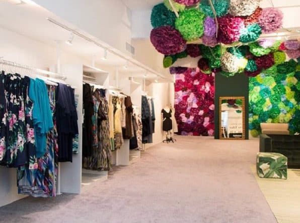 Досуг: В Нью-Йорке открылся магазин одежды для «пышных» красавиц