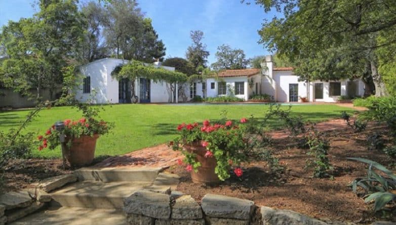 Недвижимость: Дом, в котором умерла Мэрилин Монро, выставлен на продажу