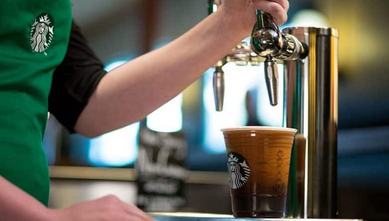 Полезное: Бесплатные напитки от Starbucks в Манхэттене, только 2 дня