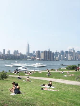 Необычные проекты в Нью-Йорке: новый плавучий бассейн