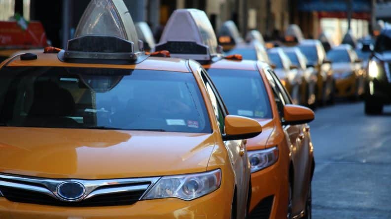 Колонки: Самые доступные службы такси в Нью-Йорке