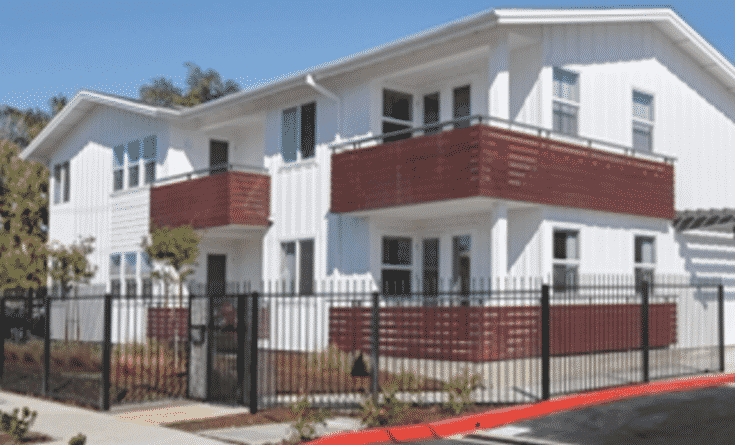 Недвижимость: В пригороде Лос-Анджелеса построили жилой комплекс для малообеспеченных семей