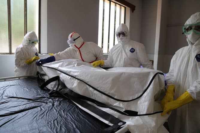 В мире: В Конго зафиксирована вспышка вируса Эбола