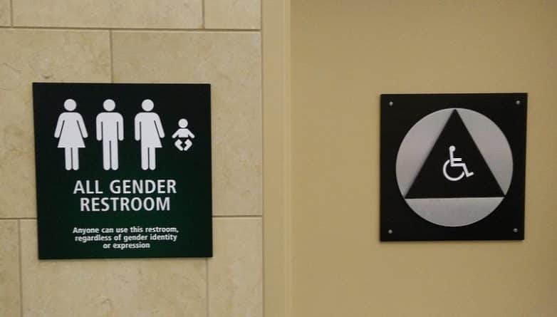 Общество: В нью-йоркских школах появятся туалеты "для всех"