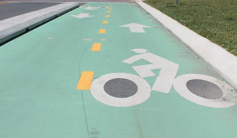 Полезное: В Кальвер-Сити постоят велодорожки между центром города и метро