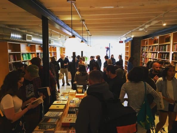Досуг: В Cobble Hill открылся очаровательный книжный магазинчик