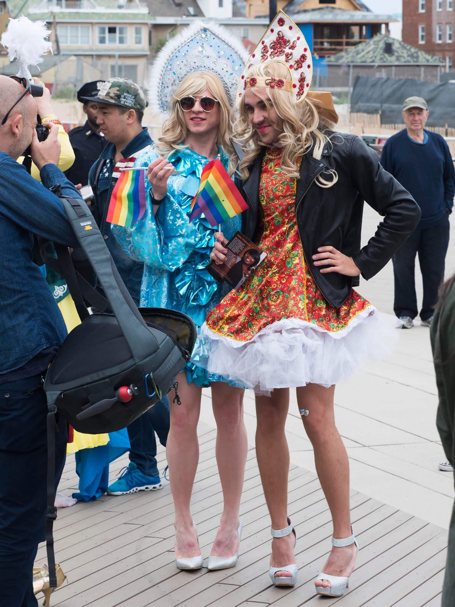 В Нью-Йорке прошел первый русскоязычный гей-парад рис 2