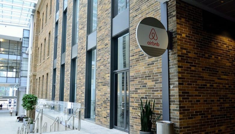 Недвижимость: Airbnb потребует от законодателей смягчения условий краткосрочной аренды