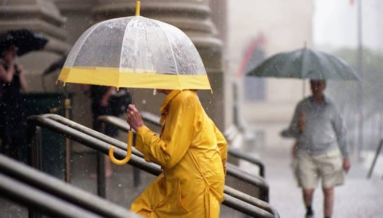 Погода: В пятницу в Нью-Йорке ожидается сильный ливень с грозой и ветер