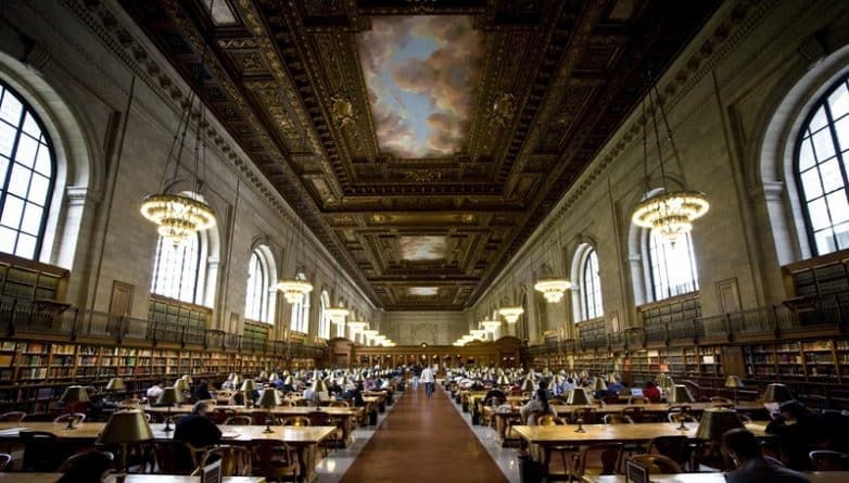 Общество: Два зала Нью-йоркской публичной библиотеки будут признаны памятниками истории и архитектуры