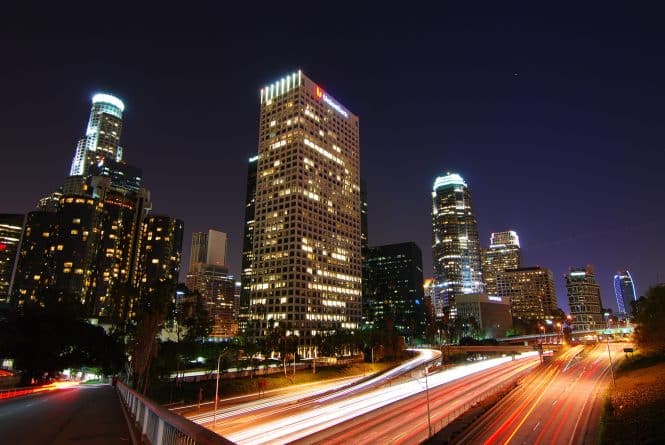 Общество: Лос-Анджелес вошел в пятерку самых дорогих городов