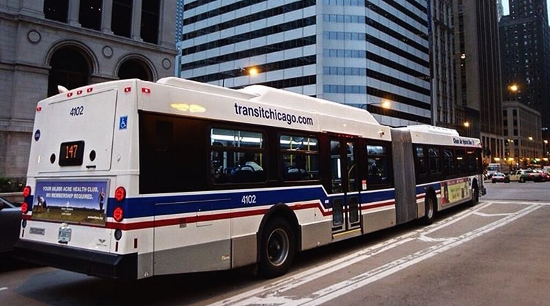 Бизнес: 208 чикагских автобусов отправятся на капитальный ремонт