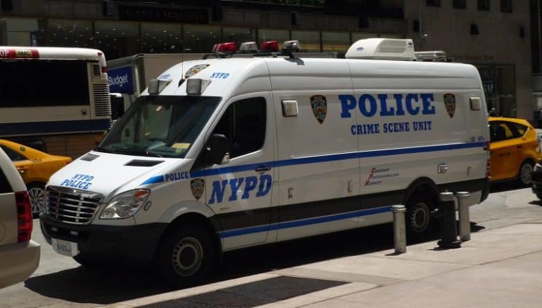Закон и право: NYPD обязали раскрывать данные о технике слежки