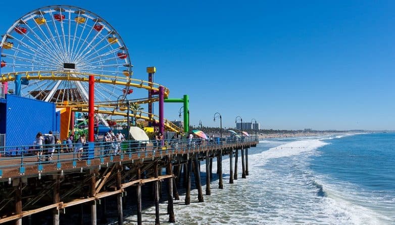 Путешествия: Santa Monica Pier - самый загрязненный пляж Лос-Анджелеса
