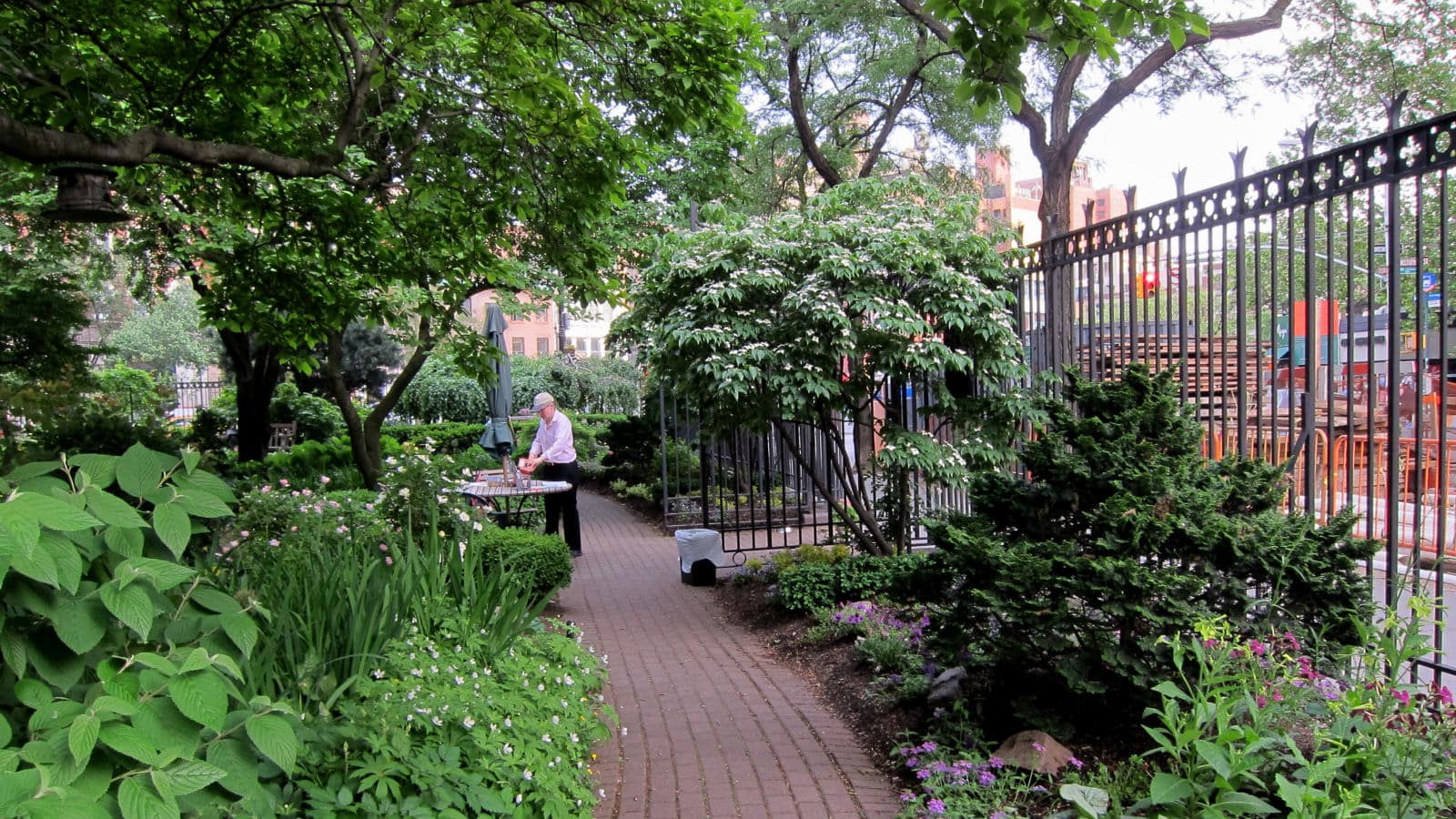 Общество: Неизвестный Нью-Йорк: тайные сады Манхеттена рис 2
