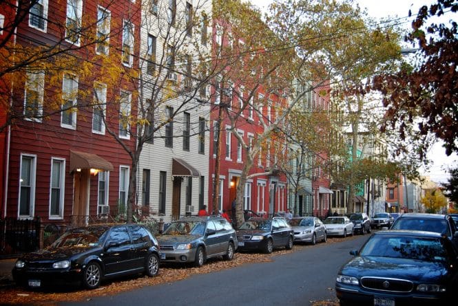 Недвижимость: Новая жилищная лотерея в Нью-Йорке: квартиры за $867