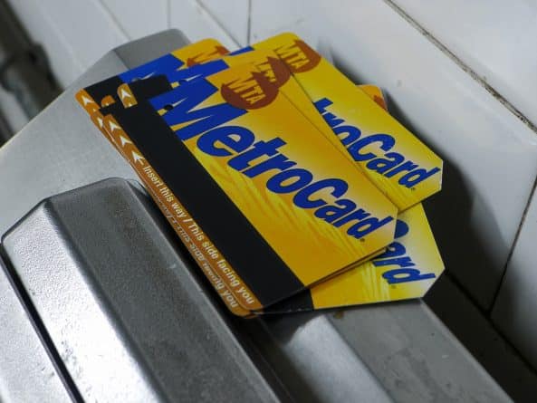 Общество: Хитрость с MetroCard позволяет ездить бесплатно... но это незаконно