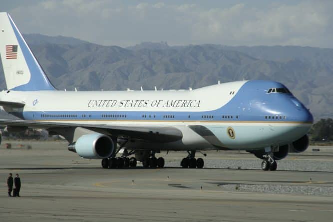 Общество: Трамп предложил приватизировать управление авиаперевозками