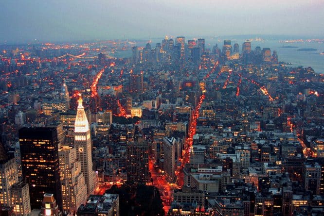 Недвижимость: Обеспеченные нью-йоркцы лгут про доходы, чтобы получить льготное жилье