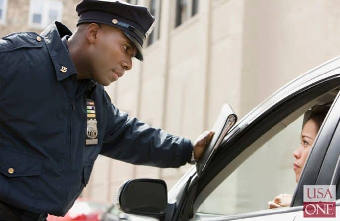 Полезное: Как вести себя с полицией: 10 правил