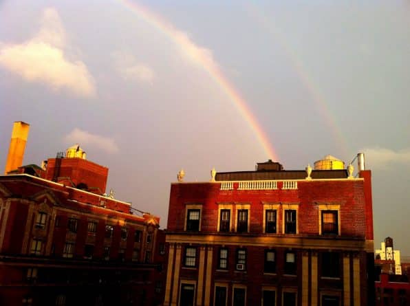 Погода: После субботней бури Нью-Йоркское небо украсили двойные радуги