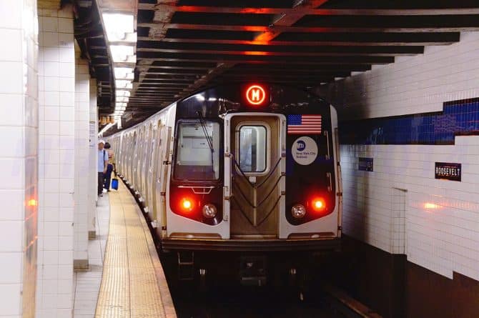 Общество: МТА планирует поднять стоимость проезда в метро