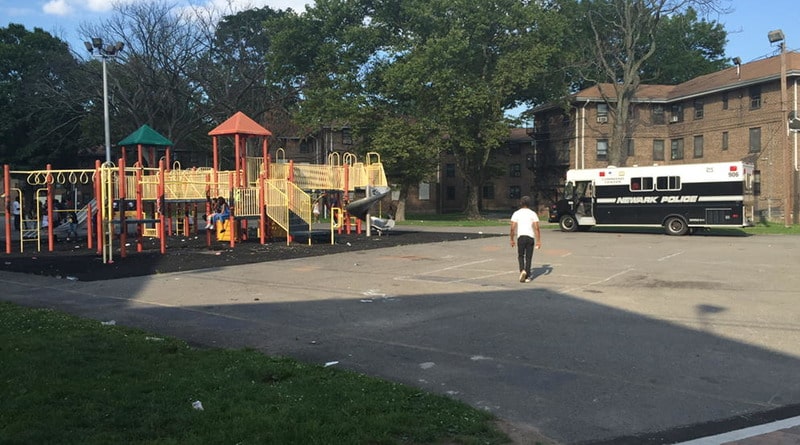 Общество: Пропавшую в Нью-Джерси с детской площадки девочку нашли