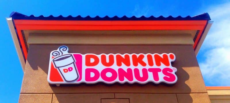 Общество: Dunkin’ Donuts извинились за отказ обслуживать полицейских