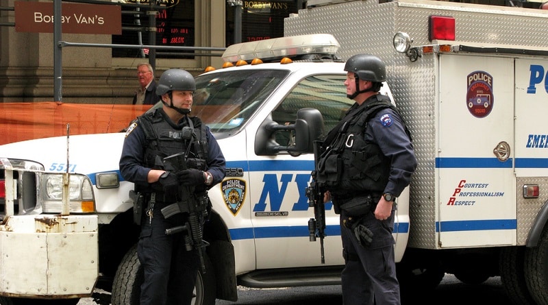 Общество: После теракта в Барселоне, в Нью-Йорке усилены меры безопасности