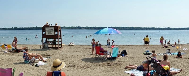 Афиша: Лето продолжается: в парках Нью-Йорка продлен пляжный сезон
