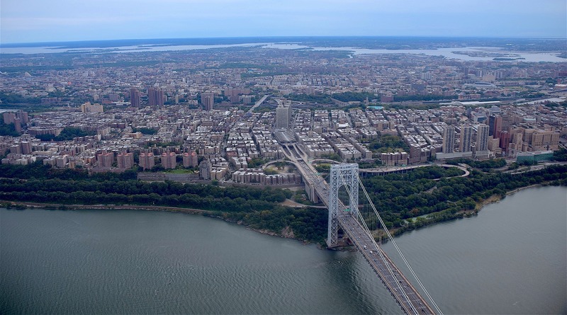Общество: Четыре человека спрыгнули с моста Джорджа Вашингтона в Нью-Йорке