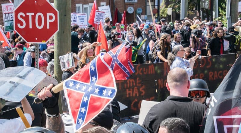 Общество: Неонацисты планируют провести митинги в Калифорнии