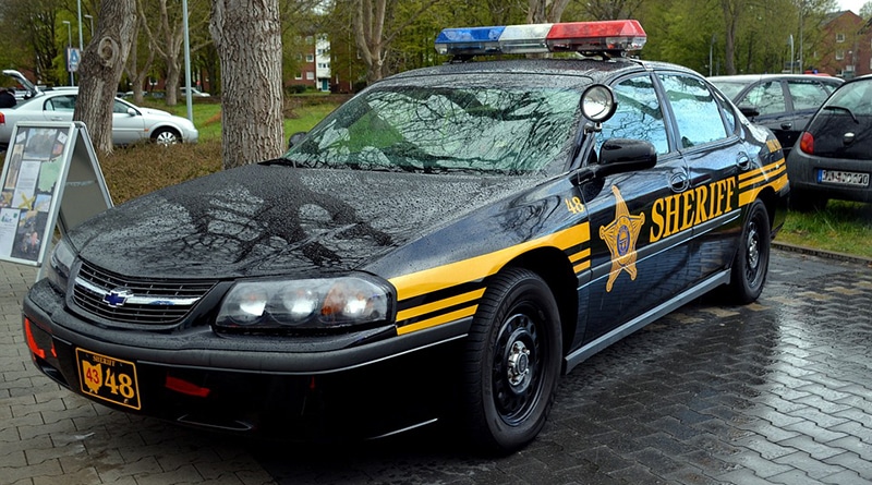 Происшествия: Патрульная машина шерифа сбила 5-летнюю девочку