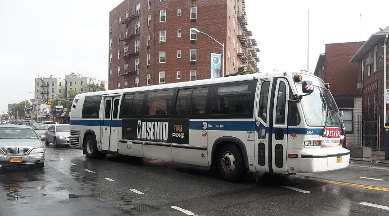 Полезное: Бесплатный автобус для пассажиров LaGuardia в уик-энд ко Дню труда